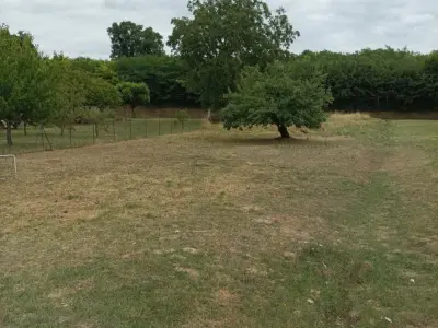 Terrain  1032 m²