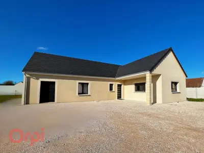Maison 3 pièces - 3 chambres